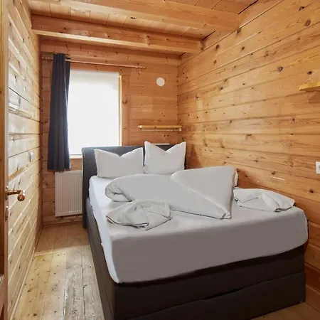 Brabander Huette By Pferd Auf Wolke * Гашум